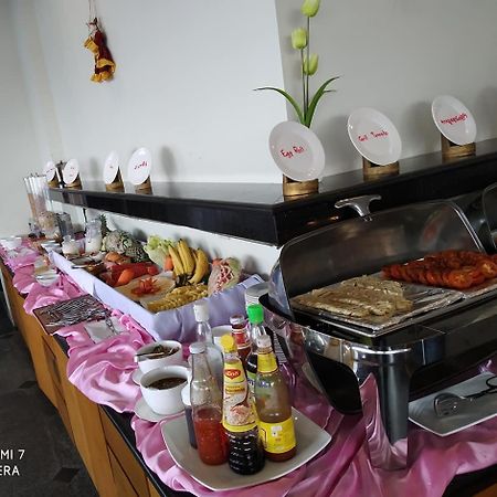 Ngwe Moe Hotel Mawlamyine Eksteriør billede